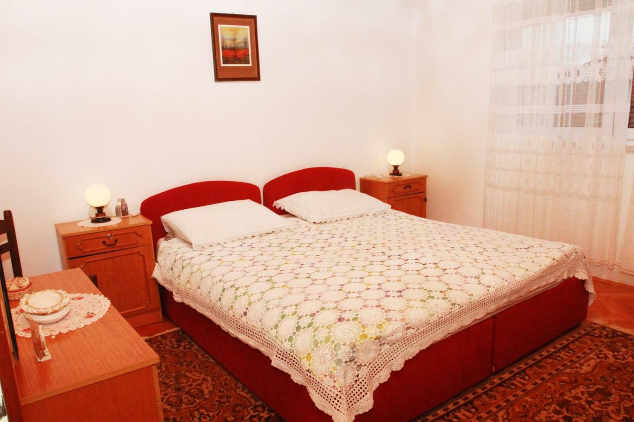 Ferienwohnung Raos Iva Trogir Exterior foto